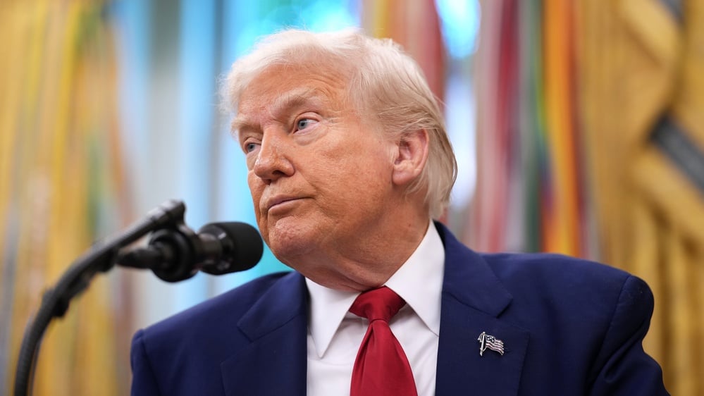 Trump delays 50% EU tariff to negotiate