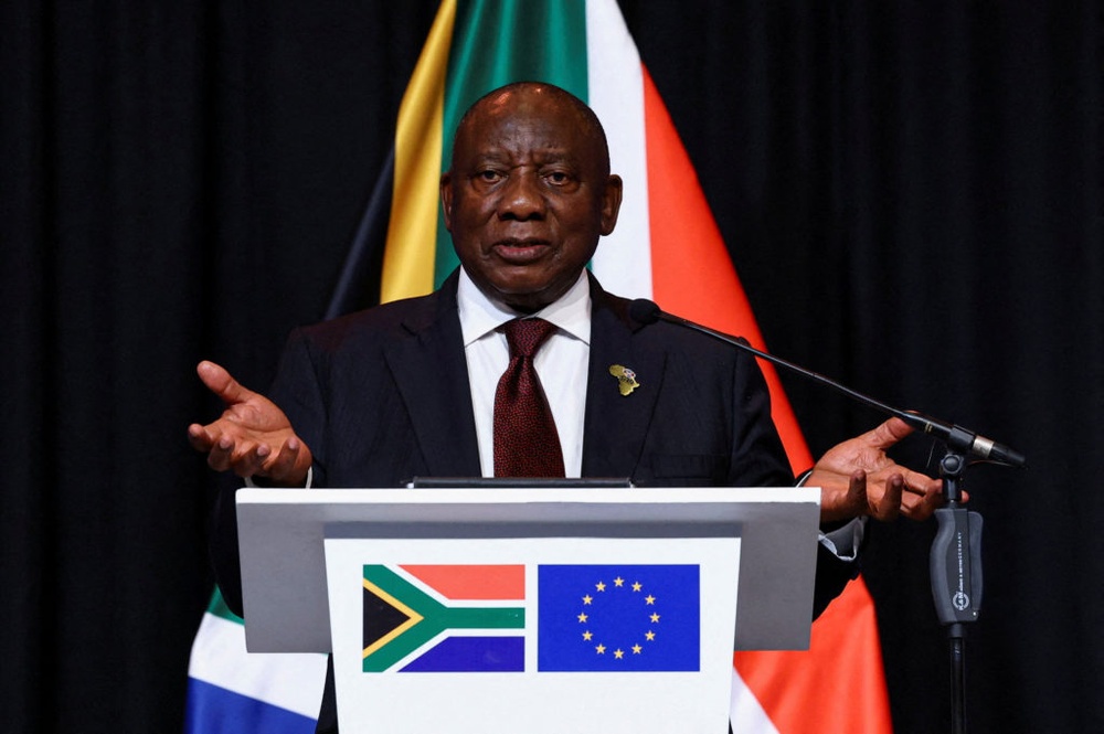 South Africa expels Israel's top diplomat over social media posts insulting Ramaphosa