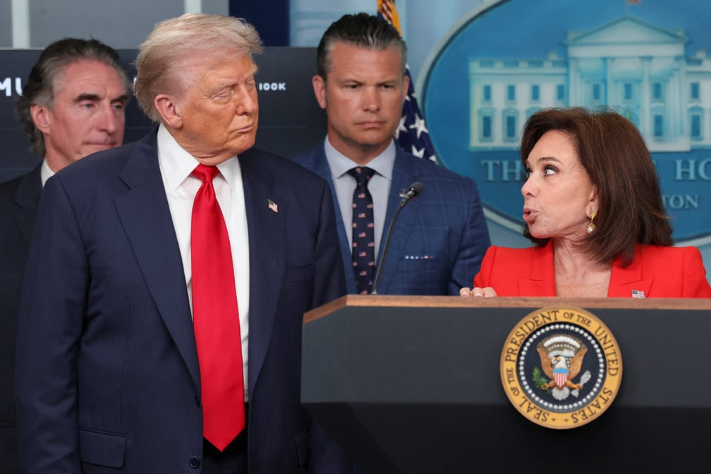 Why did Donald Trump sign an executive order against cashless bail?