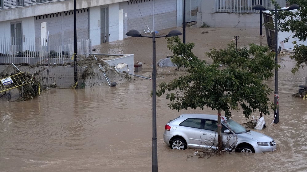 Flash floods kill 95 in Valencia, exposing disaster management failures.