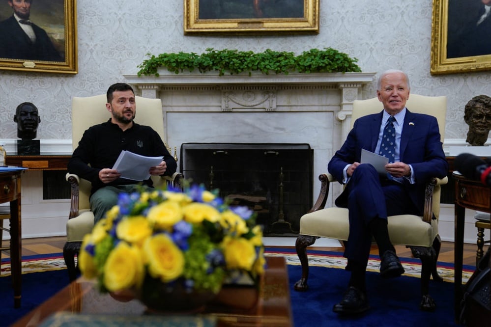 WATCH: Biden announces billions in Ukraine military aid as Zelenskyy visits White House