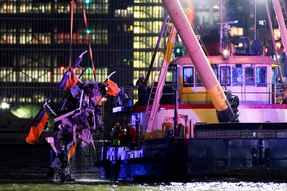 Family killed in NYC helicopter crash was celebrating child's birthday, mayor says