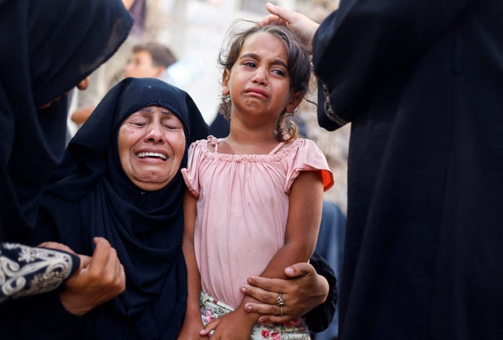 Intensified conflict in Gaza leads to severe civil casualties and humanitarian crises.