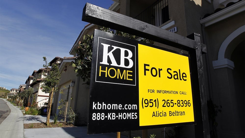 Mortgage rates rise above 7%, impacting housing affordability