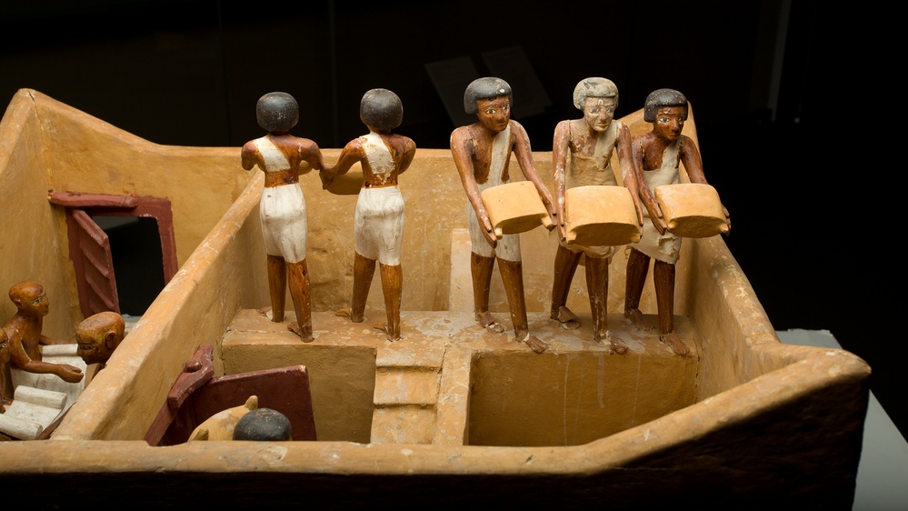 Ancient Egyptian 'granary with scribes' diorama: A miniature workplace found buried in a tomb from the Middle Kingdom
