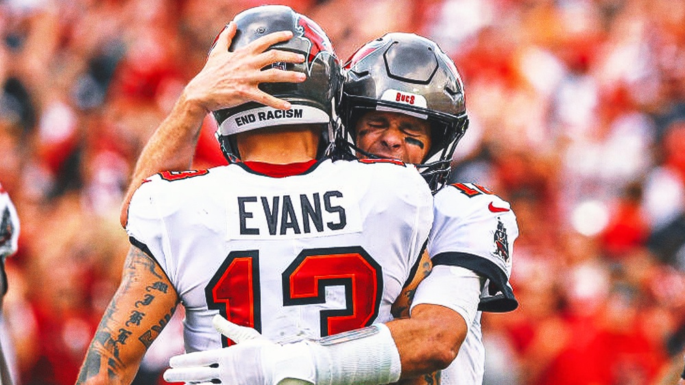 As Tom Brady returns to Tampa, Mike Evans remembers their special connection