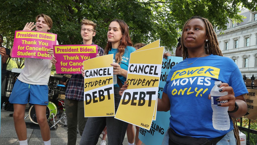 Where things stand with Biden's student loan forgiveness plan