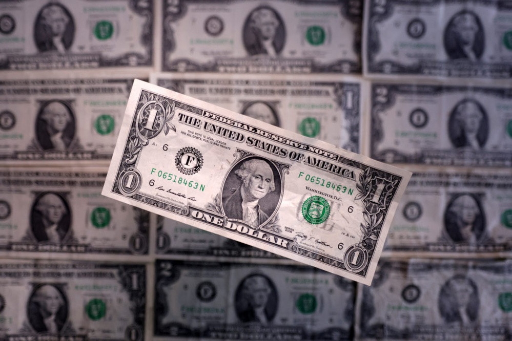 Unusual sell-off in the dollar raises specter of investors losing trust in the U.S. under Trump