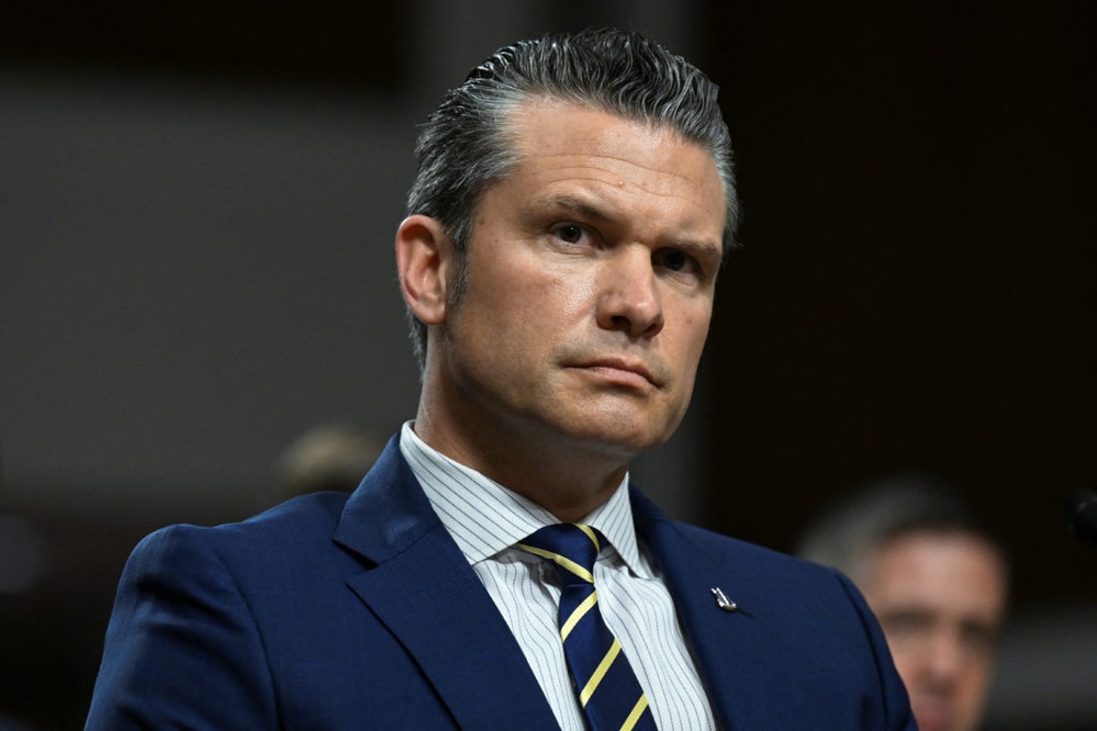 WATCH: Sen. King tells Hegseth restoring Confederate names to military bases is an ‘insult'