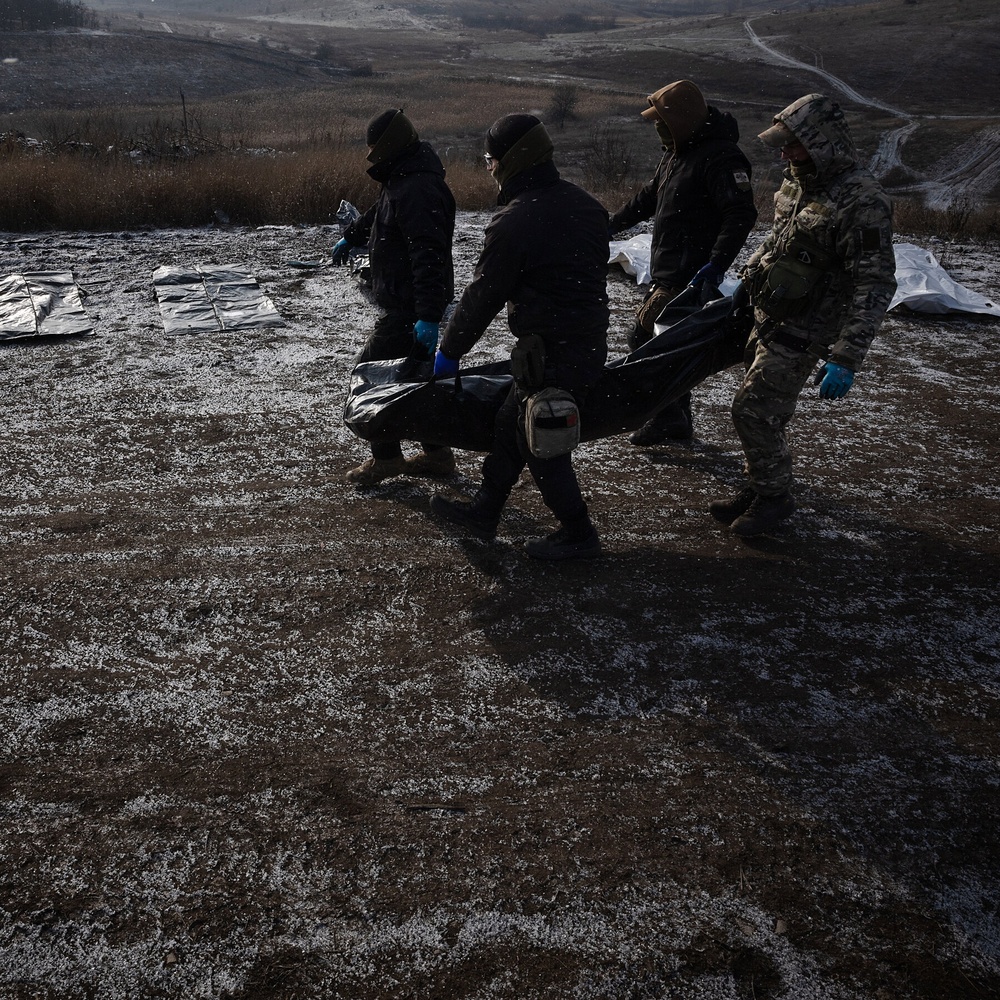 Troop Casualties in Ukraine War Near 1.4 Million, Study Finds