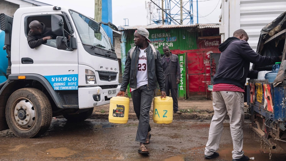 In Kenya, One Solution to Contaminated Water Comes From Above