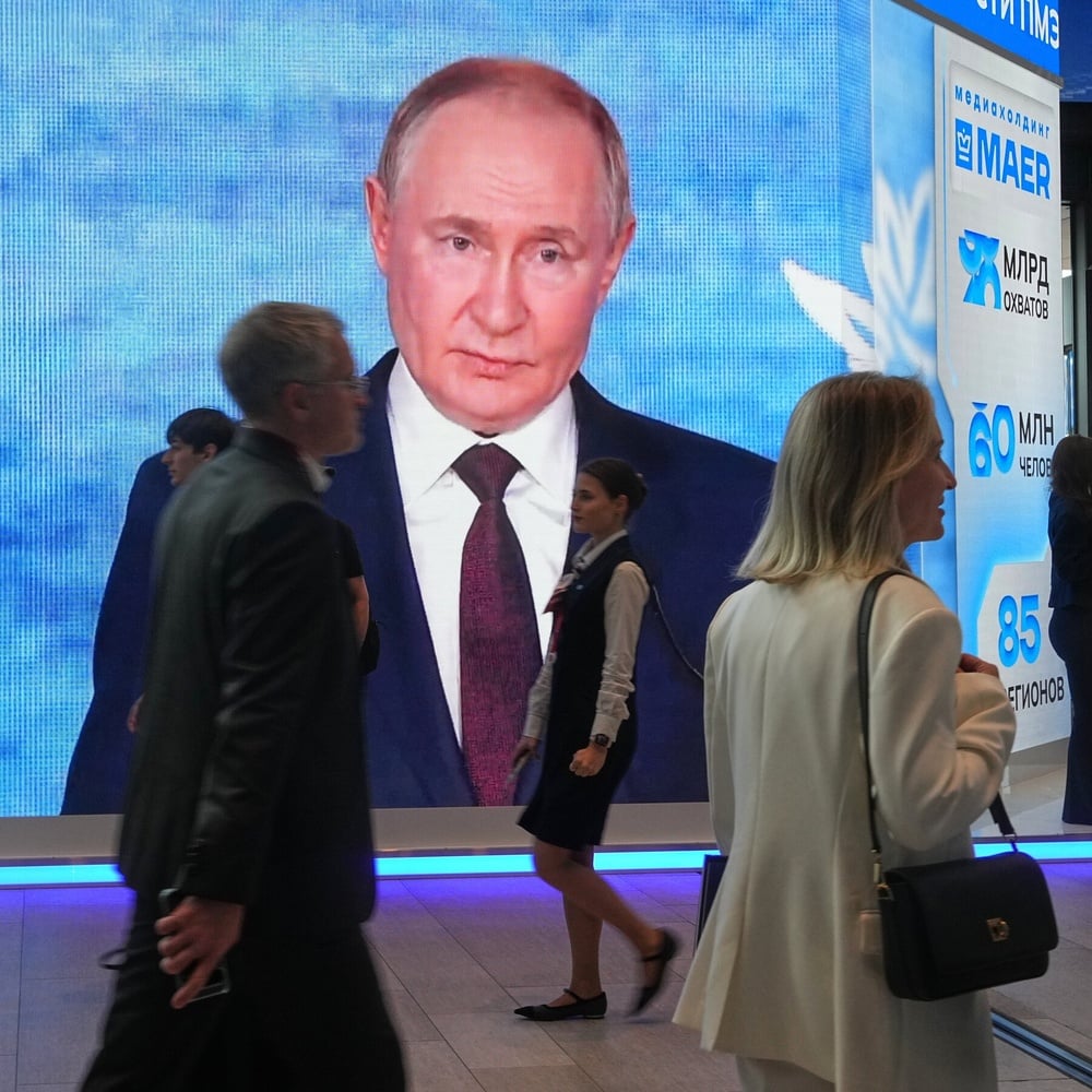 At SPIEF, Owens doubled down on disputed claims about Brigitte Macron
