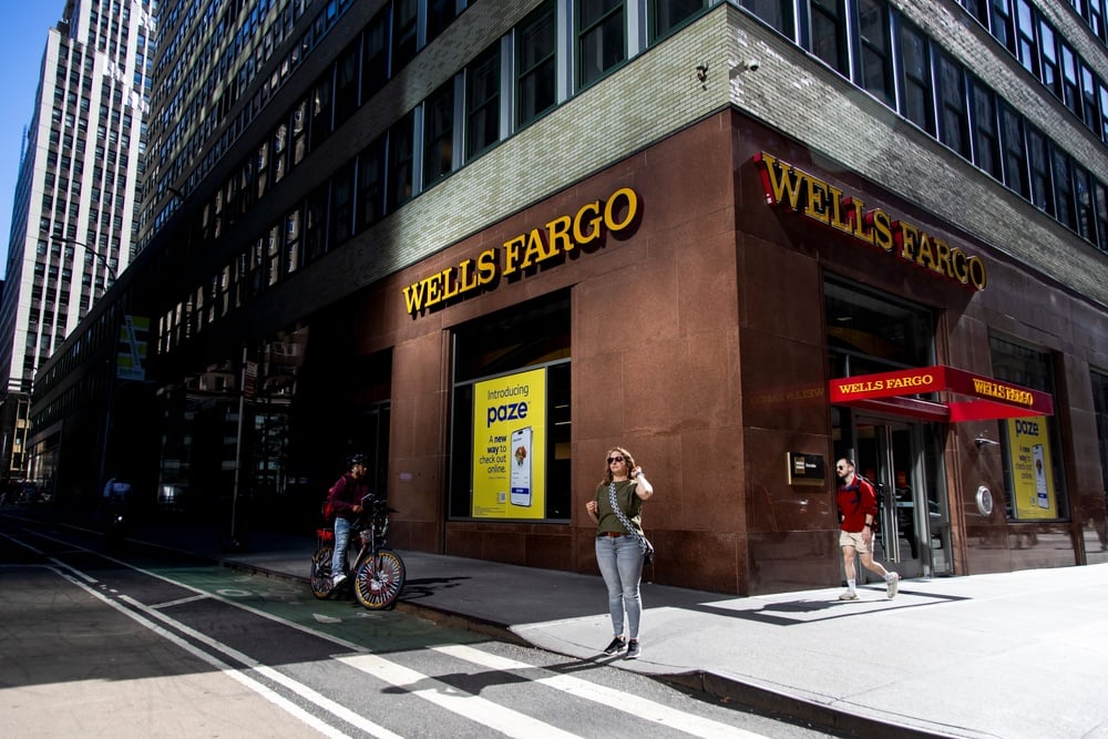 Wells Fargo gets its first nonbranch employee union