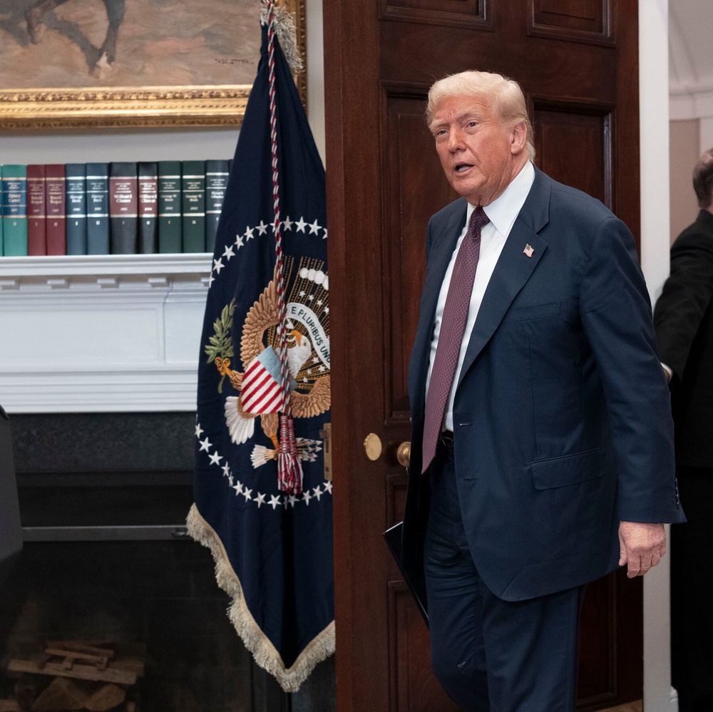 Trump redeploys nuclear submarines in response to Medvedev's provocative statements