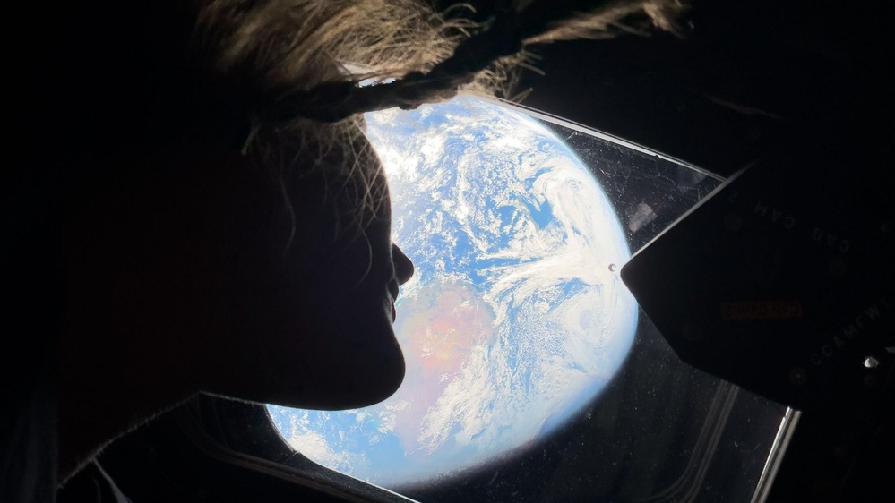 Source: https://san.com/cc/artemis-ii-reaches-record-setting-distance-from-earth-in-moon-mission/