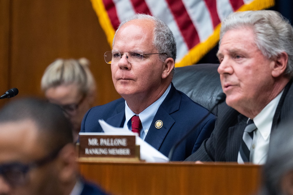 House lawmakers demand answers from California health exchange on sending data to LinkedIn