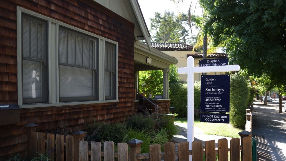 Homebuyers see silver lining in a potential recession, viewing it as buying opportunity
