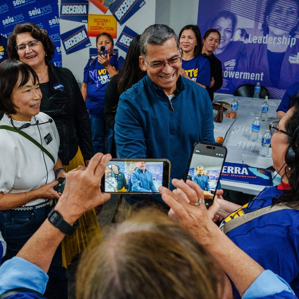 Becerra advanced to California’s November governor general election