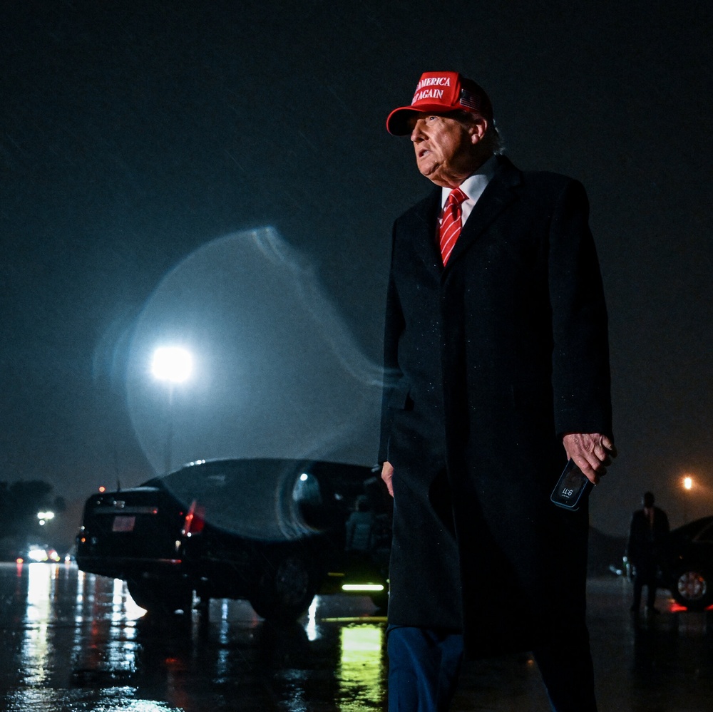 Trump Amplifies Outlandish Robot Biden Conspiracy Theory