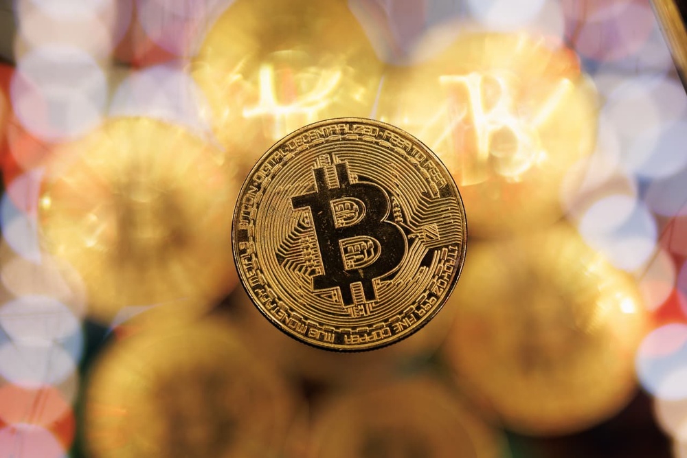 SEC approves spot bitcoin ETFs for trade starting Thursday
