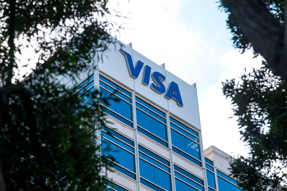 Visa's CEO swipes at interchange settlement dismissal