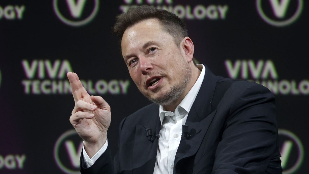 Elon Musk endorses California AI regulation bill: 'Tough call'