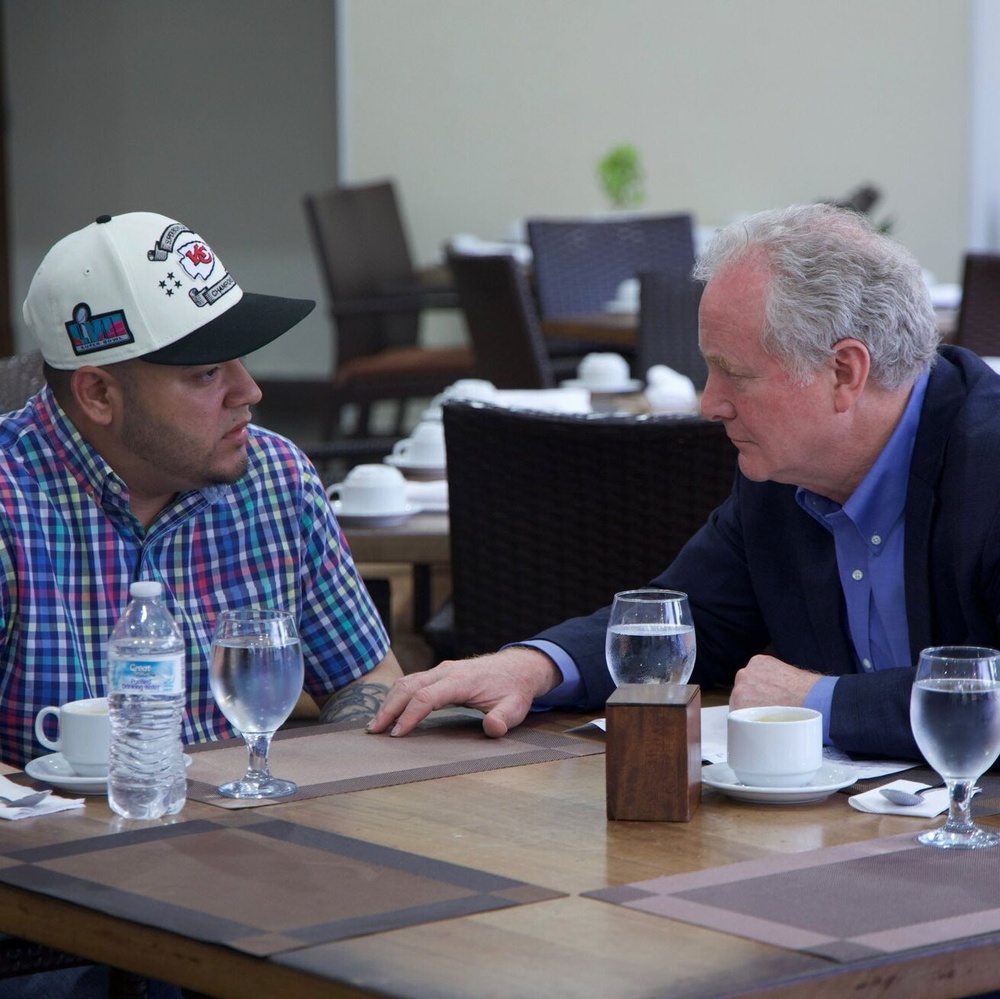 Chris Van Hollen Meets With Abrego Garcia in El Salvador