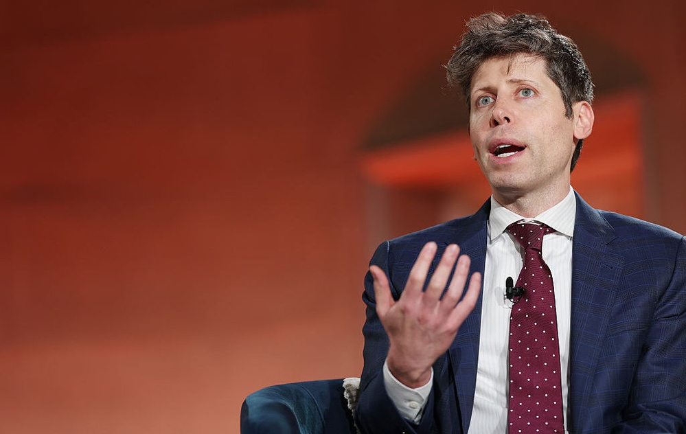 Source: https://arstechnica.com/tech-policy/2026/06/florida-sues-openai-sam-altman-after-multiple-chatgpt-linked-murders/