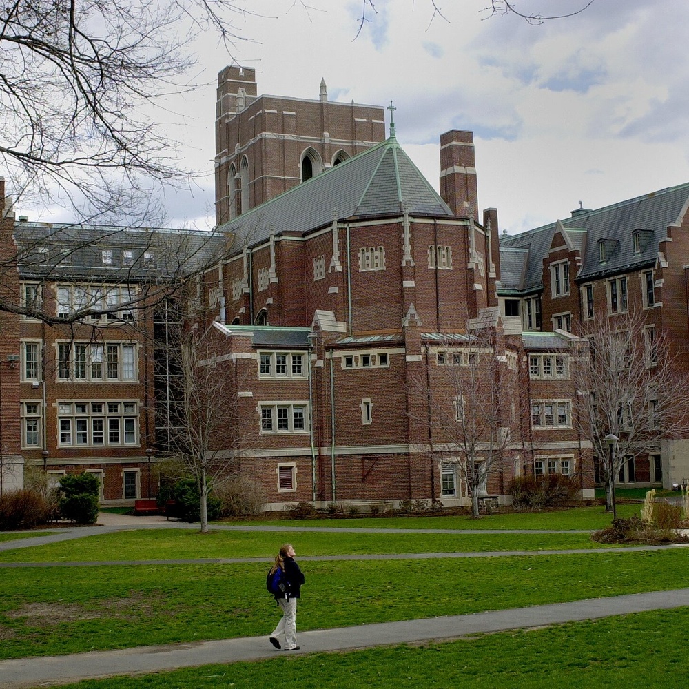 College Assistant Admissions Director Charged With Attempted Sex Trafficking