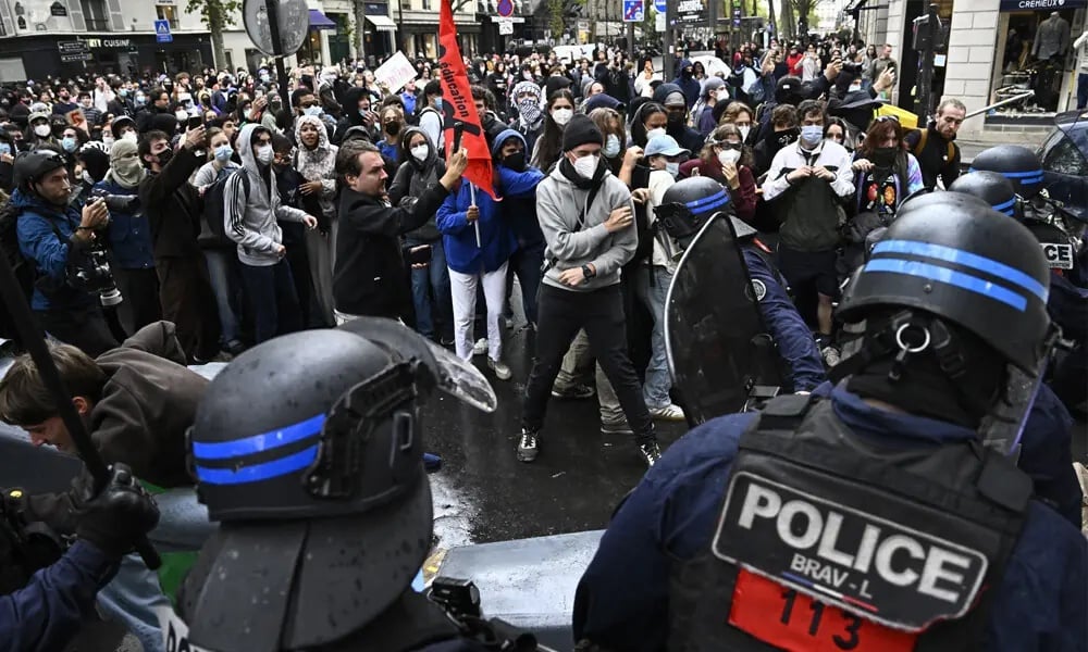 Source: https://www.brecorder.com/news/40443101/france-suspends-use-of-stun-grenades-to-police-student-protests