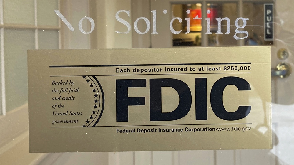 FDIC proposes assessment on large banks to recover uninsured depositor funds after SVB, Signature Bank failures.
