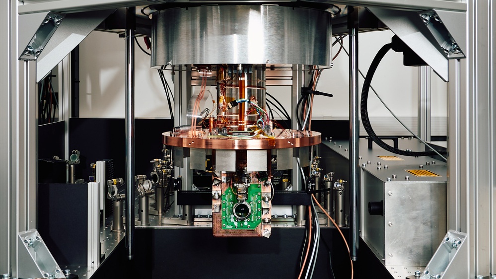 World's 'best-performing' quantum computing chip could be used in machines by 2027, scientists claim