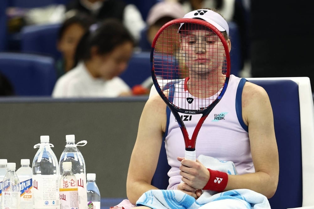 World No. 1 Rybakina lost to No. 118 Charaeva, then No. 2 Sabalenka fell to No. 34 Bartunkova, ousting both China Open top seeds