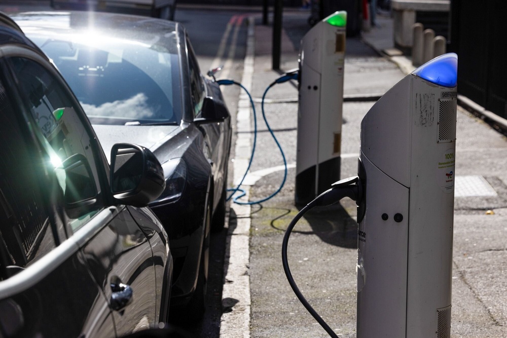 Wall Street Sours On EVs As Demand Falters, Funding Costs Soar