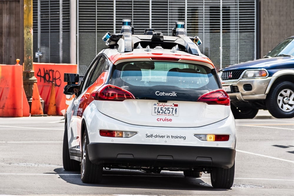 GM halts funding and operations of Cruise robotaxis amid safety issues