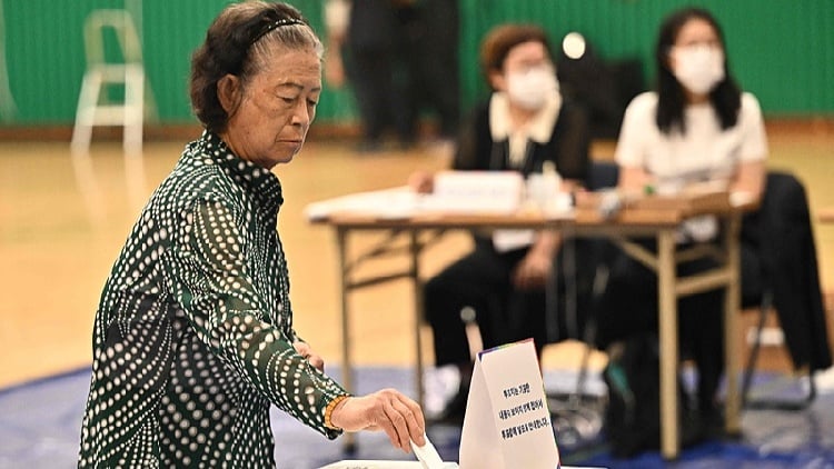 Lee Jae-myung wins South Korea's presidency after Yoon's impeachment
