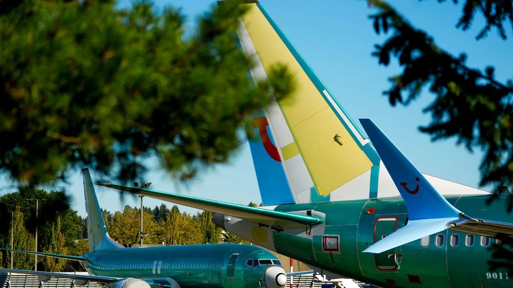 Boeing extends a new offer to union in a bid to end crippling strike