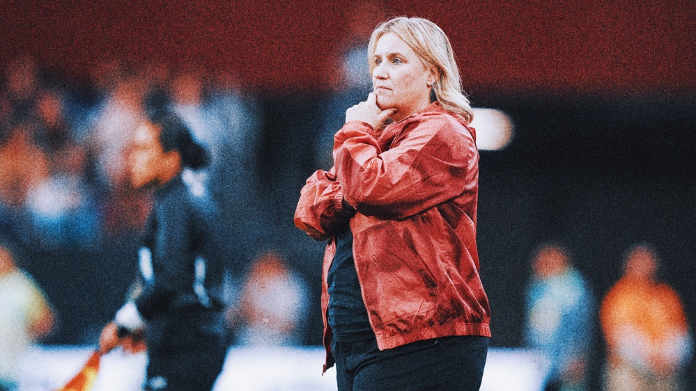Is Emma Hayes influencing USWNT players to go abroad?: 'They have their own mind'