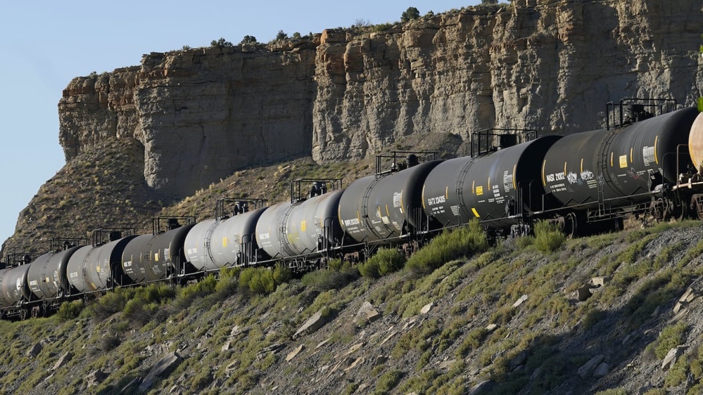Supreme Court clears way for Utah oil project, scaling back a key environmental law