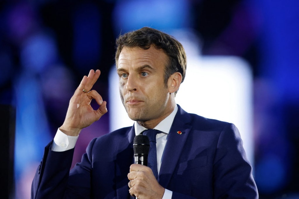 France's Macron urges a green light for Ukraine to strike targets inside Russia with Western weapons