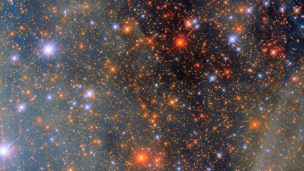 Space photo of the week: Hubble zooms in on the glittering galaxy next door