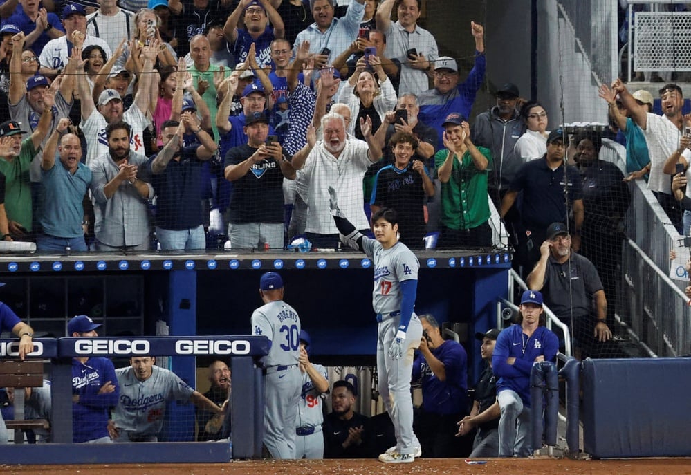 In spectacular fashion with a 3-homer, 2-steal game, Shohei Ohtani surpasses 50-50 milestone