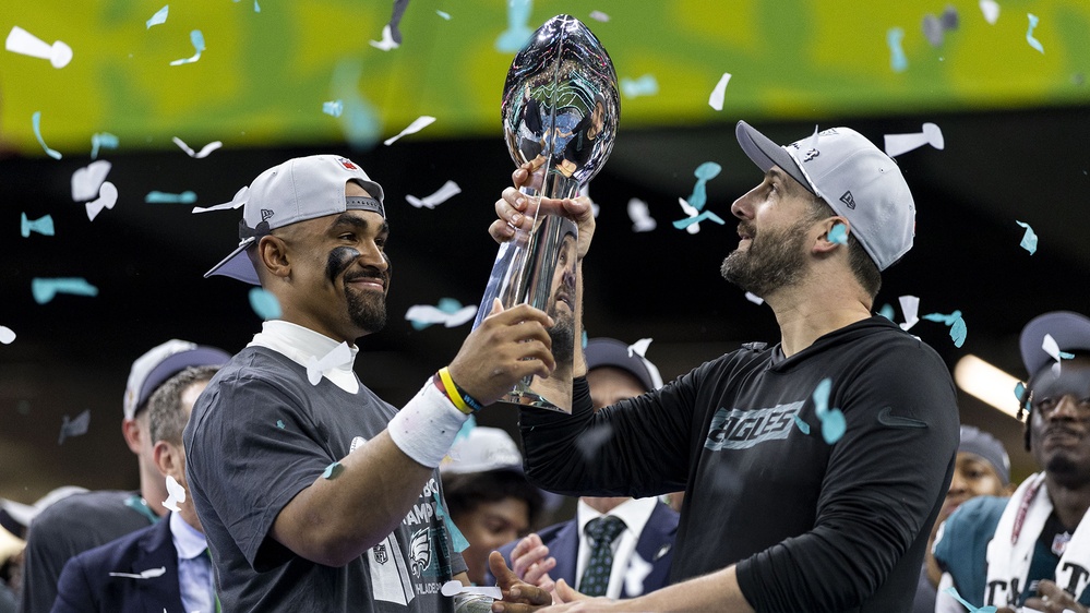 Super Bowl champs Philadelphia Eagles accept Trump's invite to White House