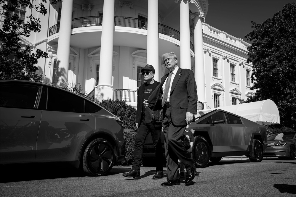 Mark Zuckerberg's Former AI Lawyer for Meta Is Now Taking on Elon Musk, DOGE, and Trump