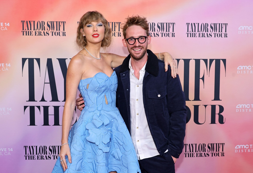 Taylor Swift Eras Tour Director to Lead Remake of The Bodyguard