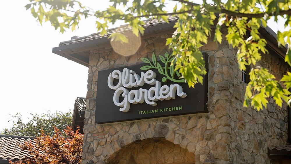 Fact Check: Olive Garden Is Closing All Locations, as Announced in 2023?