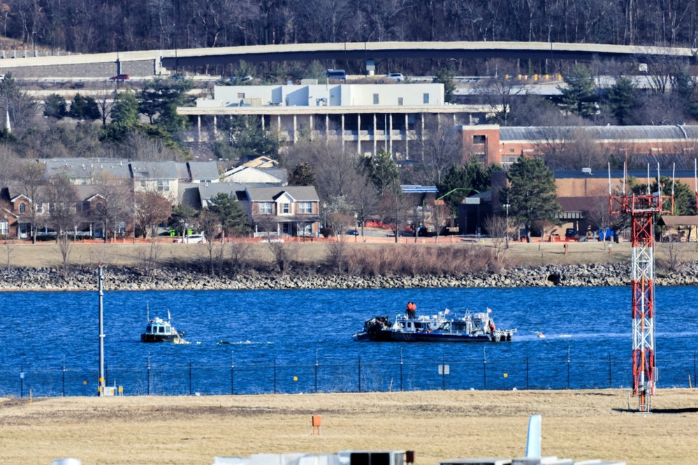 WATCH: NTSB gives update on D.C. crash investigation after black boxes recovered from Potomac