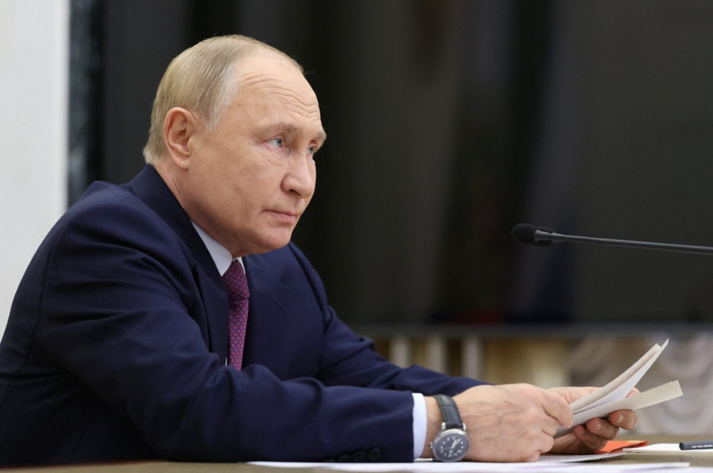 Putin lowers nuclear response threshold as he renews warnings to the West over Ukraine