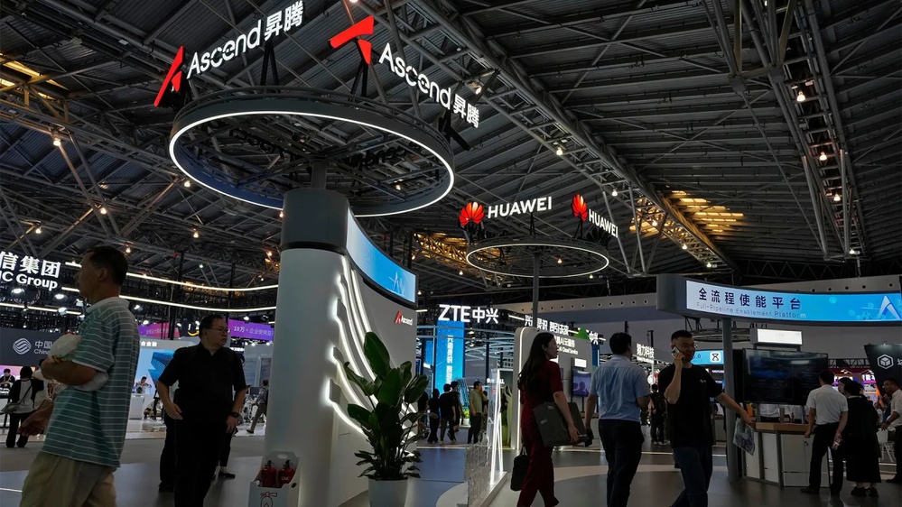 China's Huawei Technologies must face fraud and racketeering charges, says U.S. judge
