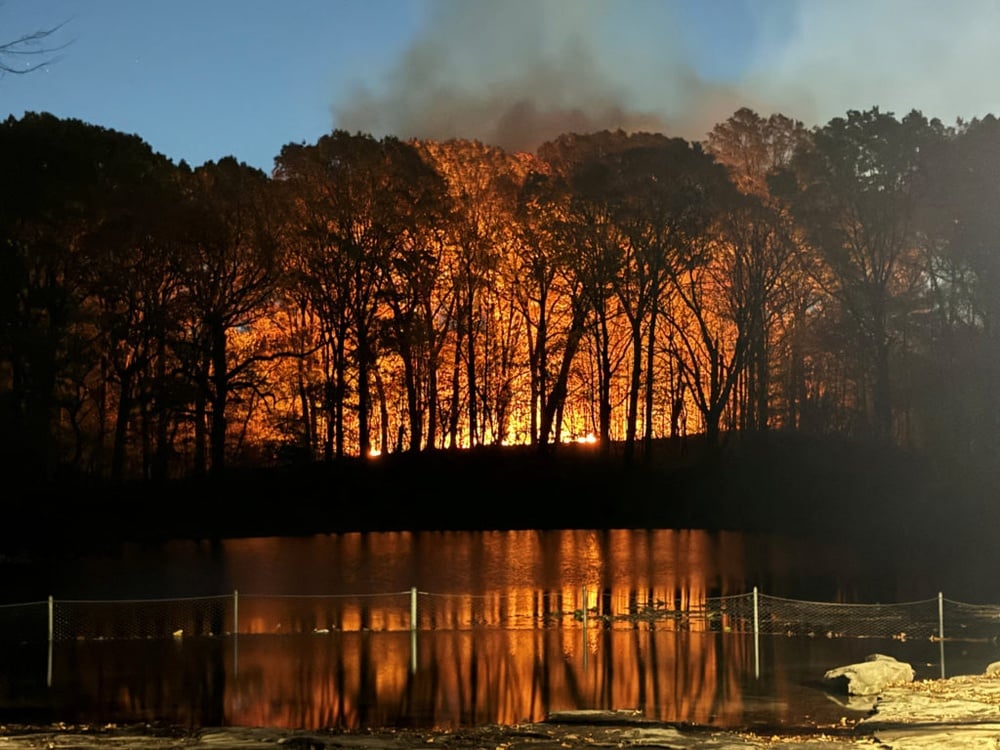 New York parks employee dies fighting wildfires as air quality warnings are issued